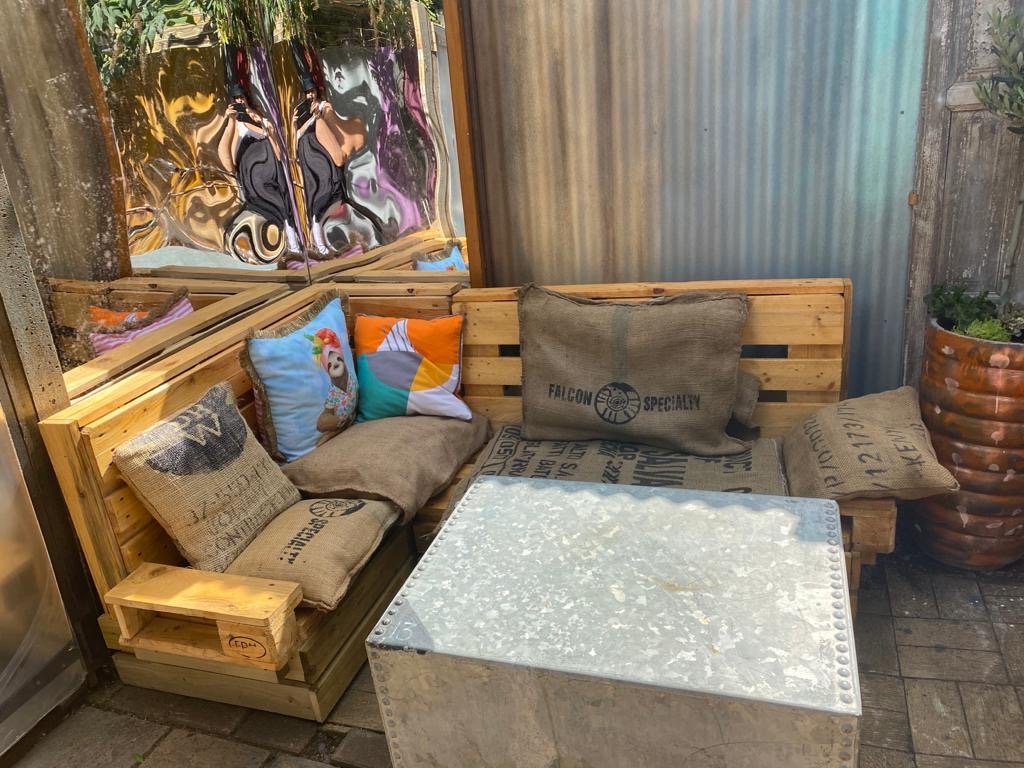 The Coffee Traveller specialty coffee shop in London - photo 6