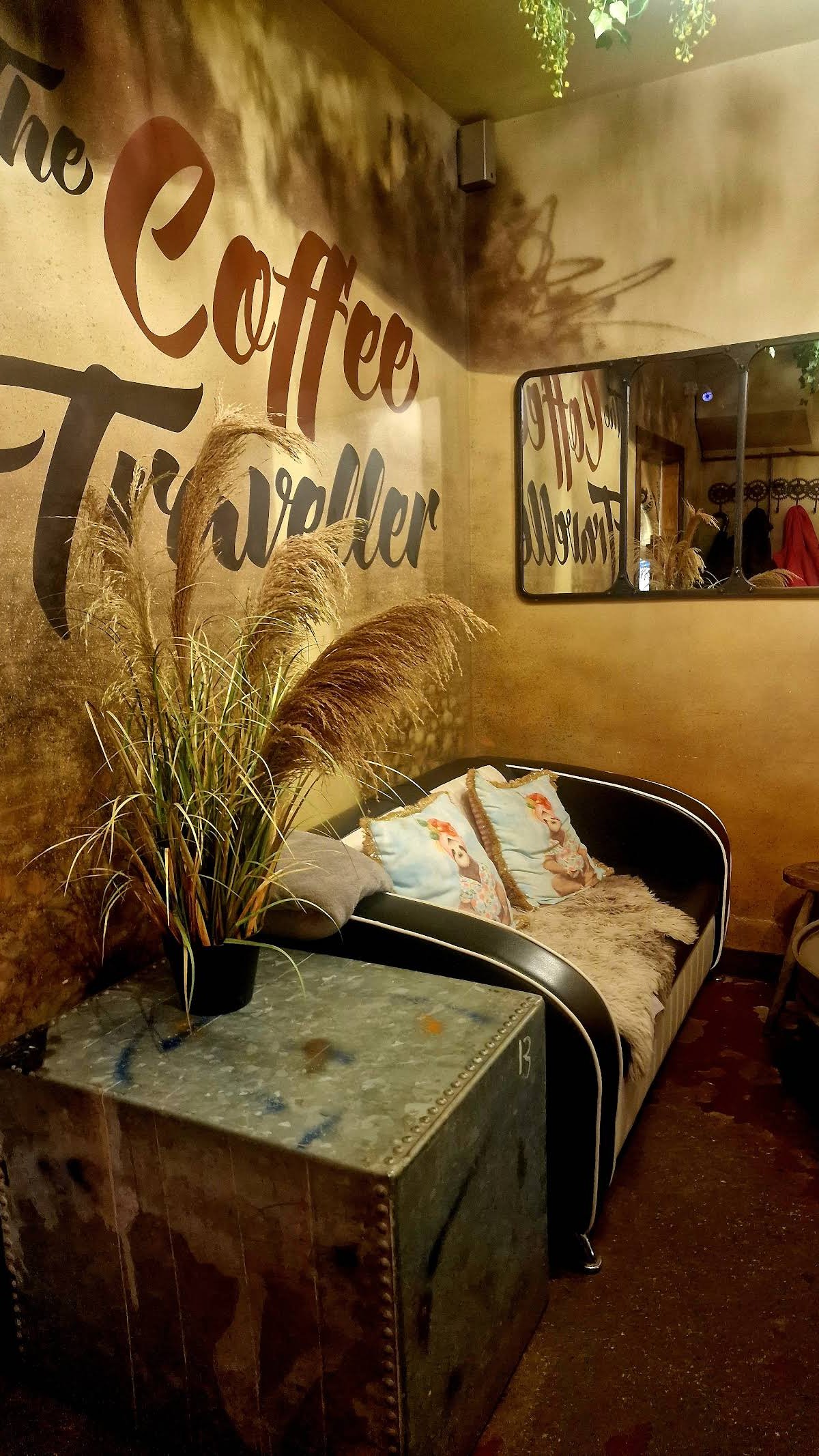 The Coffee Traveller specialty coffee shop in London - photo 9