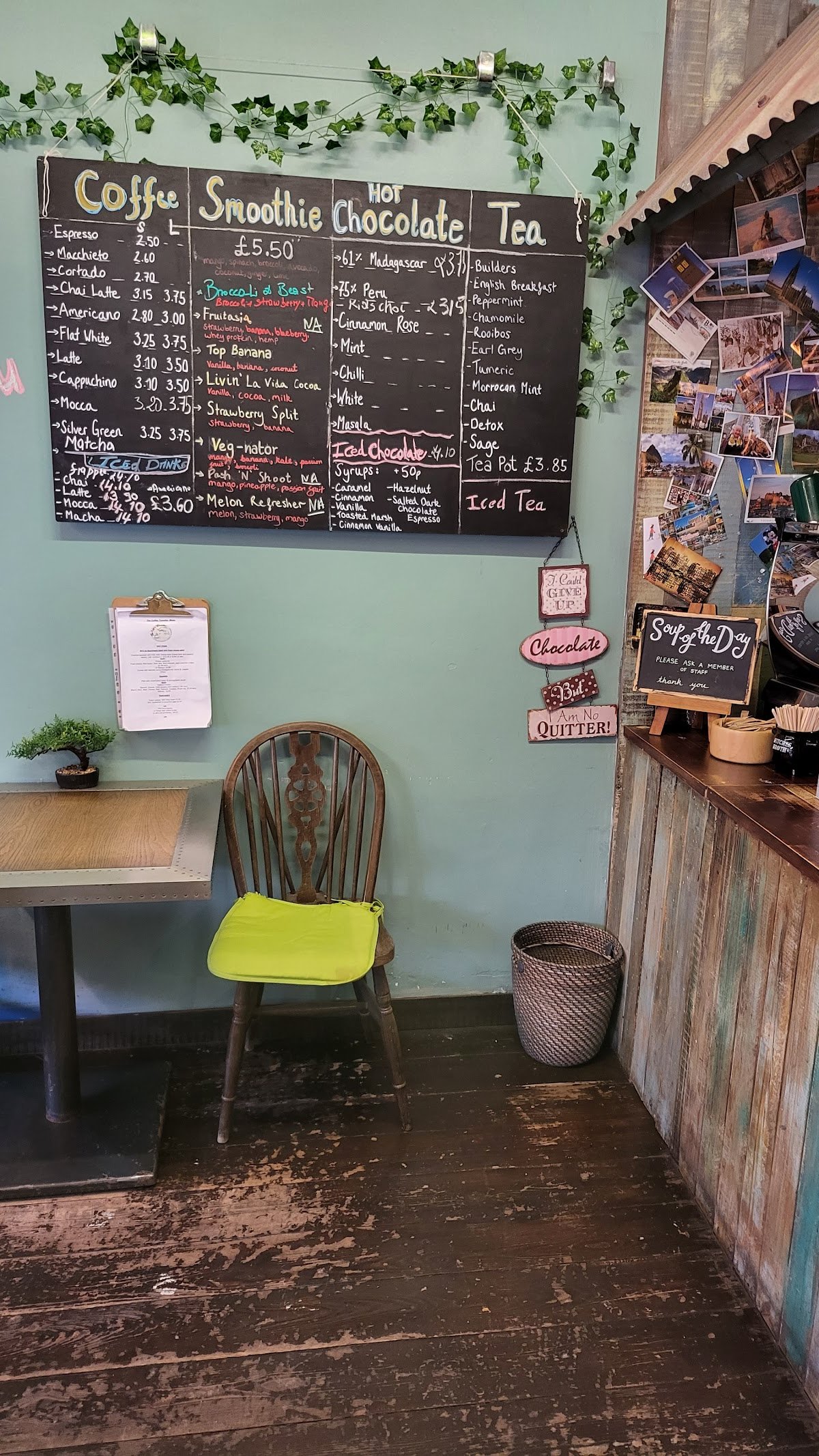 The Coffee Traveller specialty coffee shop in London - photo 10