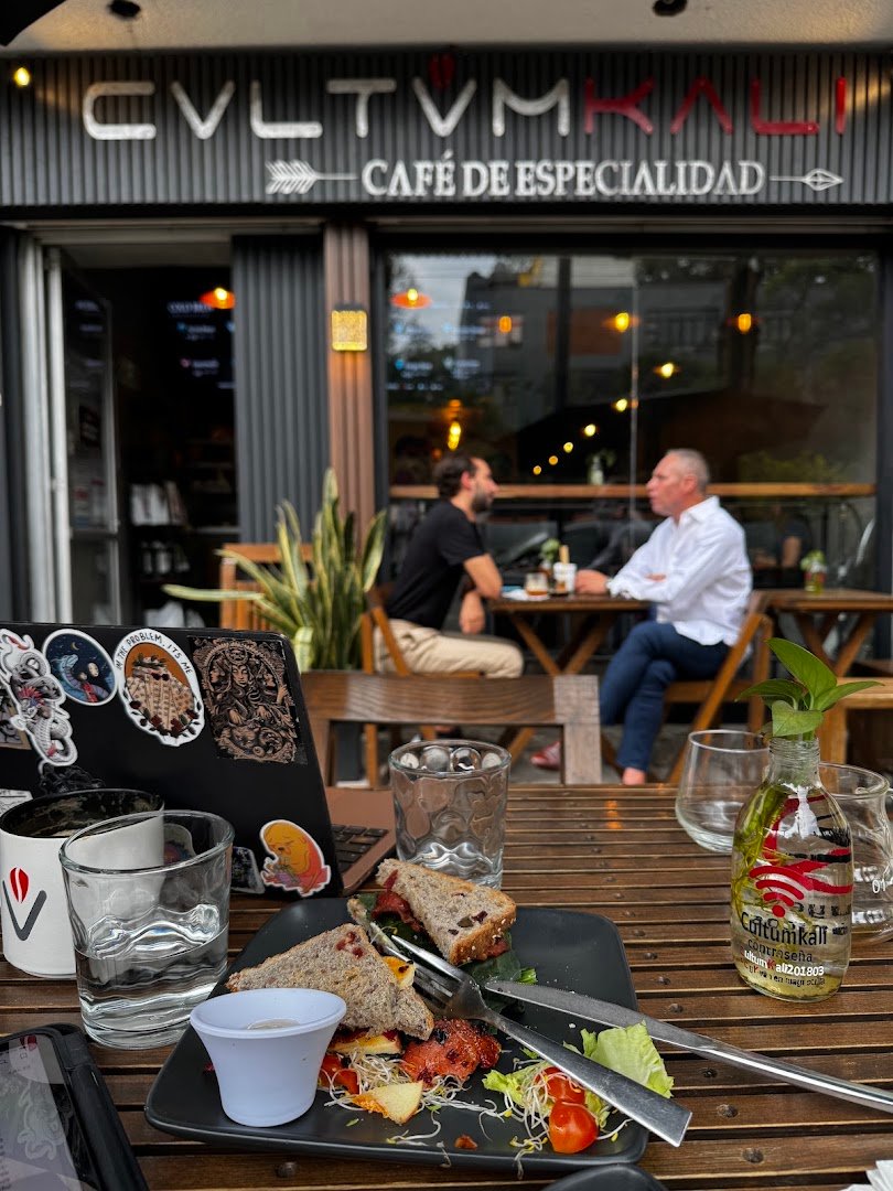 Storefront of Cultumkali café, specialty coffee shop in Mexico City