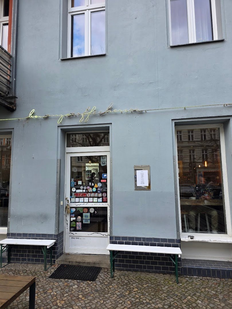 Bonanza Coffee Heroes specialty coffee shop in Berlin - photo 3