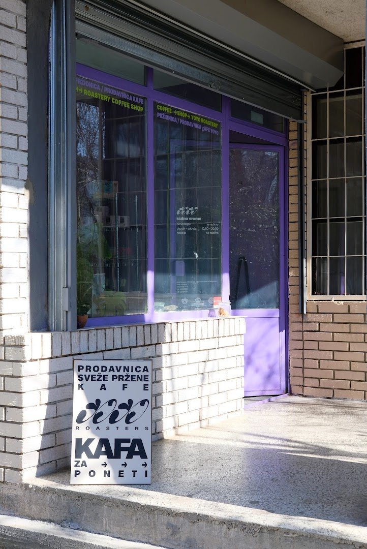 Storefront of YoYo Coffee Roasters, specialty coffee shop in Belgrade