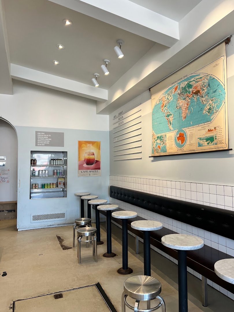 Interior of Café Saint-Henri (Marché Jean-Talon), specialty coffee shop in Montreal