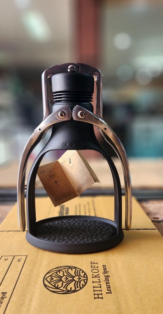 Ratika specialty coffee shop in Bangkok - photo 2