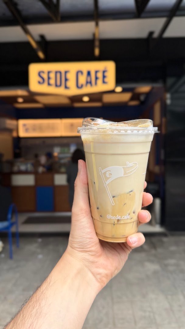 Coffee at Sede CAFÉ, specialty coffee shop in Mexico City