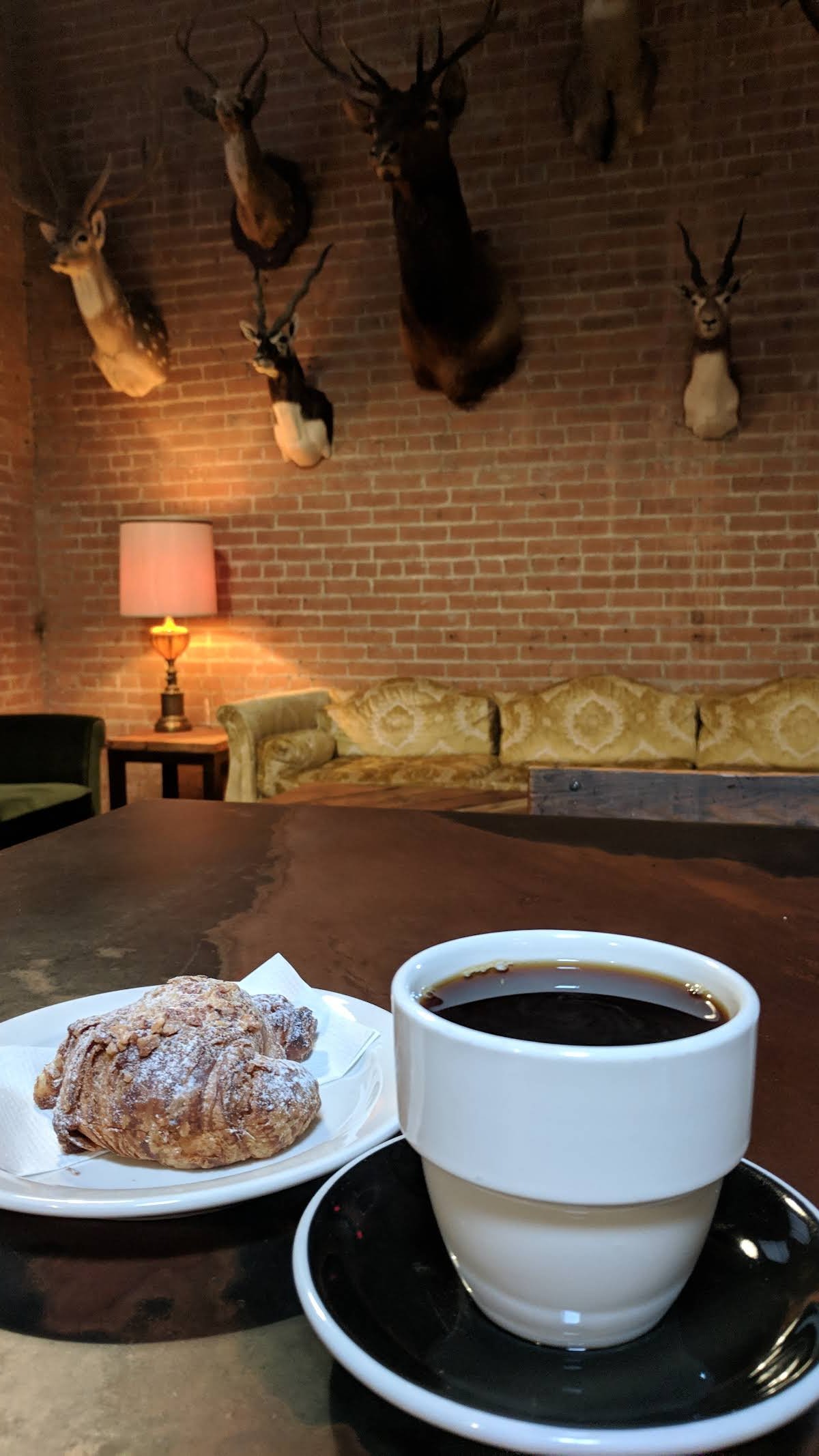 FULL CITY ROOSTER specialty coffee shop in Dallas - photo 11