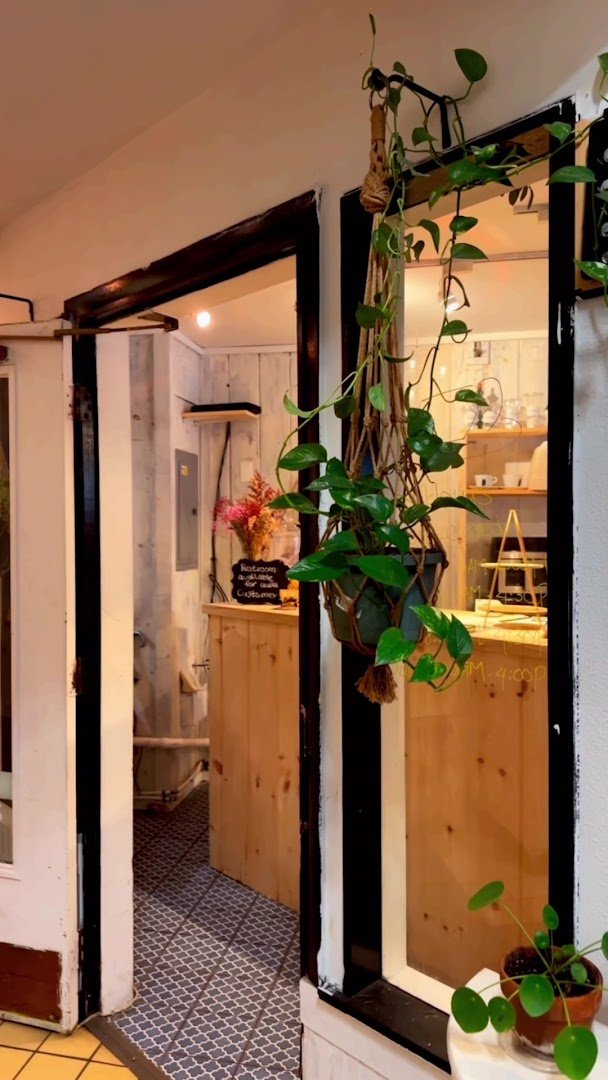 Interior of Aura Little Cafe, specialty coffee shop in Lancaster