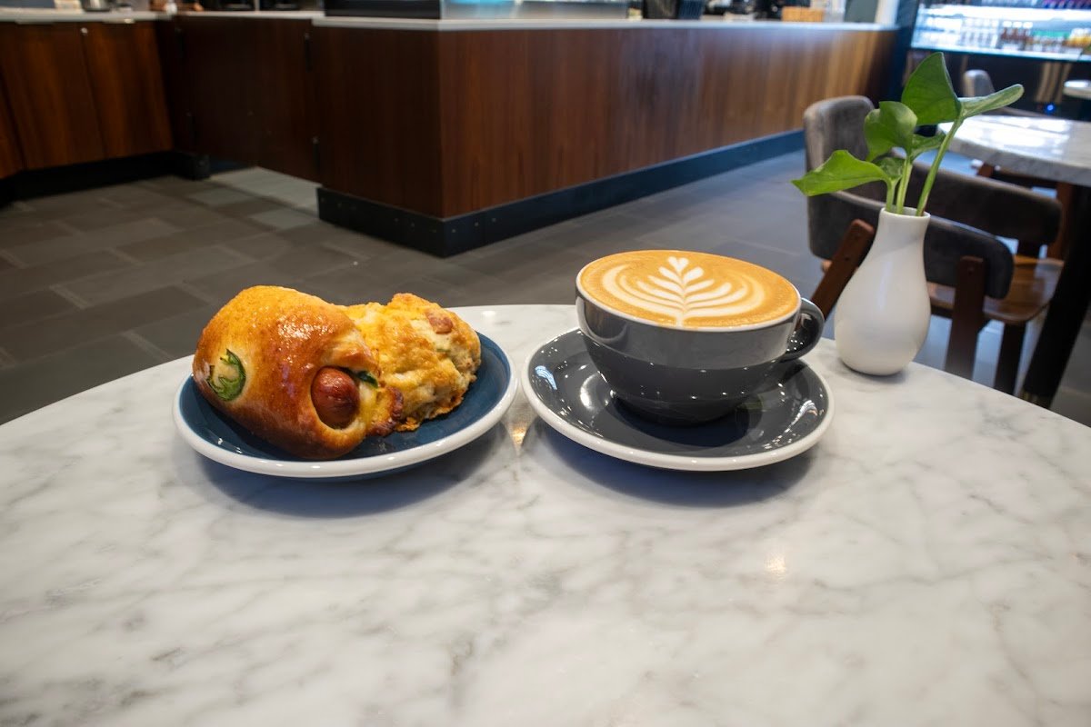 Tierra a Taza Coffee Co. specialty coffee shop in Dallas - photo 4