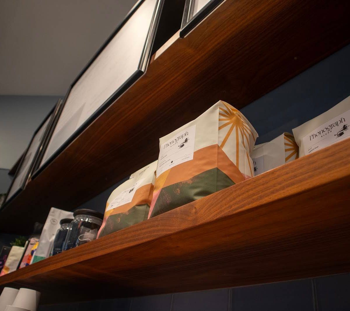 Tierra a Taza Coffee Co. specialty coffee shop in Dallas - photo 7