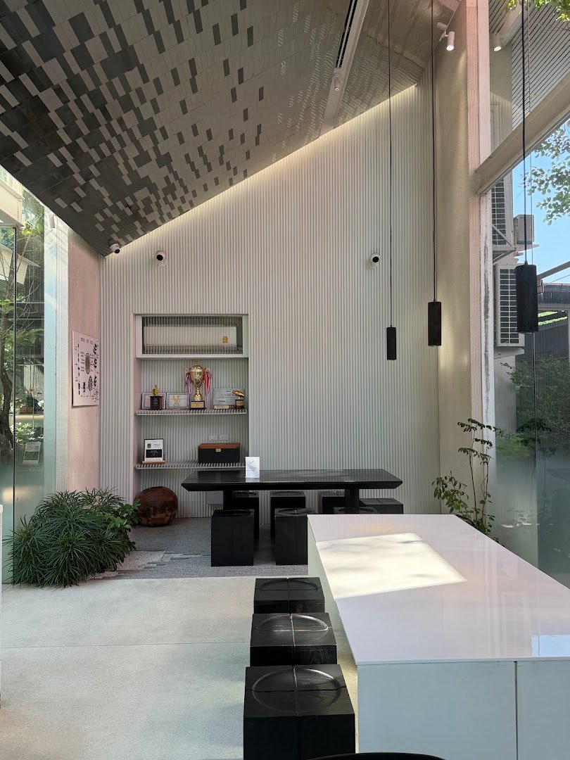 Nana Coffee Roasters Bangna specialty coffee shop in Bangkok - photo 4