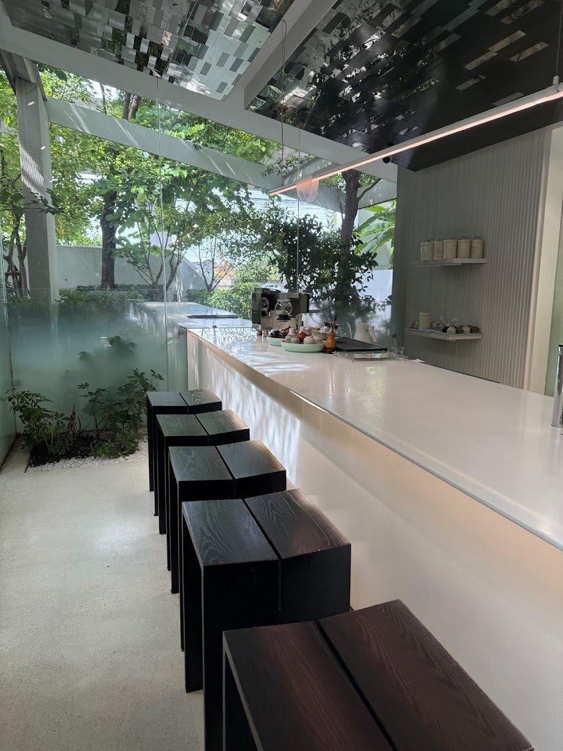 Nana Coffee Roasters Bangna specialty coffee shop in Bangkok - photo 8