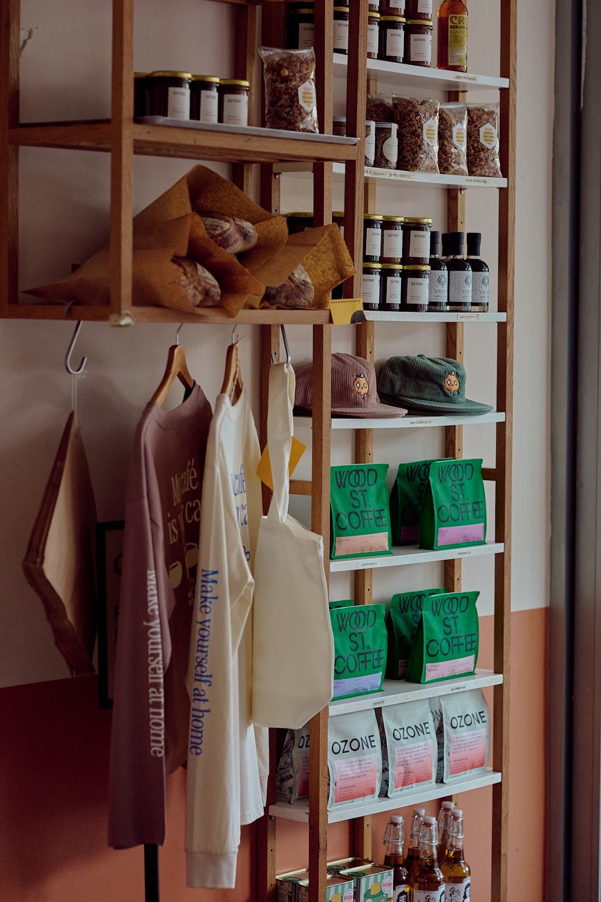 Esters specialty coffee shop in London - photo 5