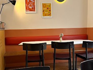 Esters specialty coffee shop in London - photo 7