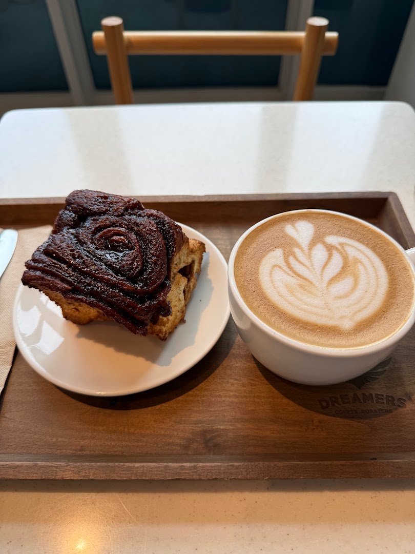 Dreamers Coffee Roasters 南西店 | 全新開幕 | 酪梨早午餐x肉桂捲x新鮮咖啡専賣 specialty coffee shop in Taipei - photo 3