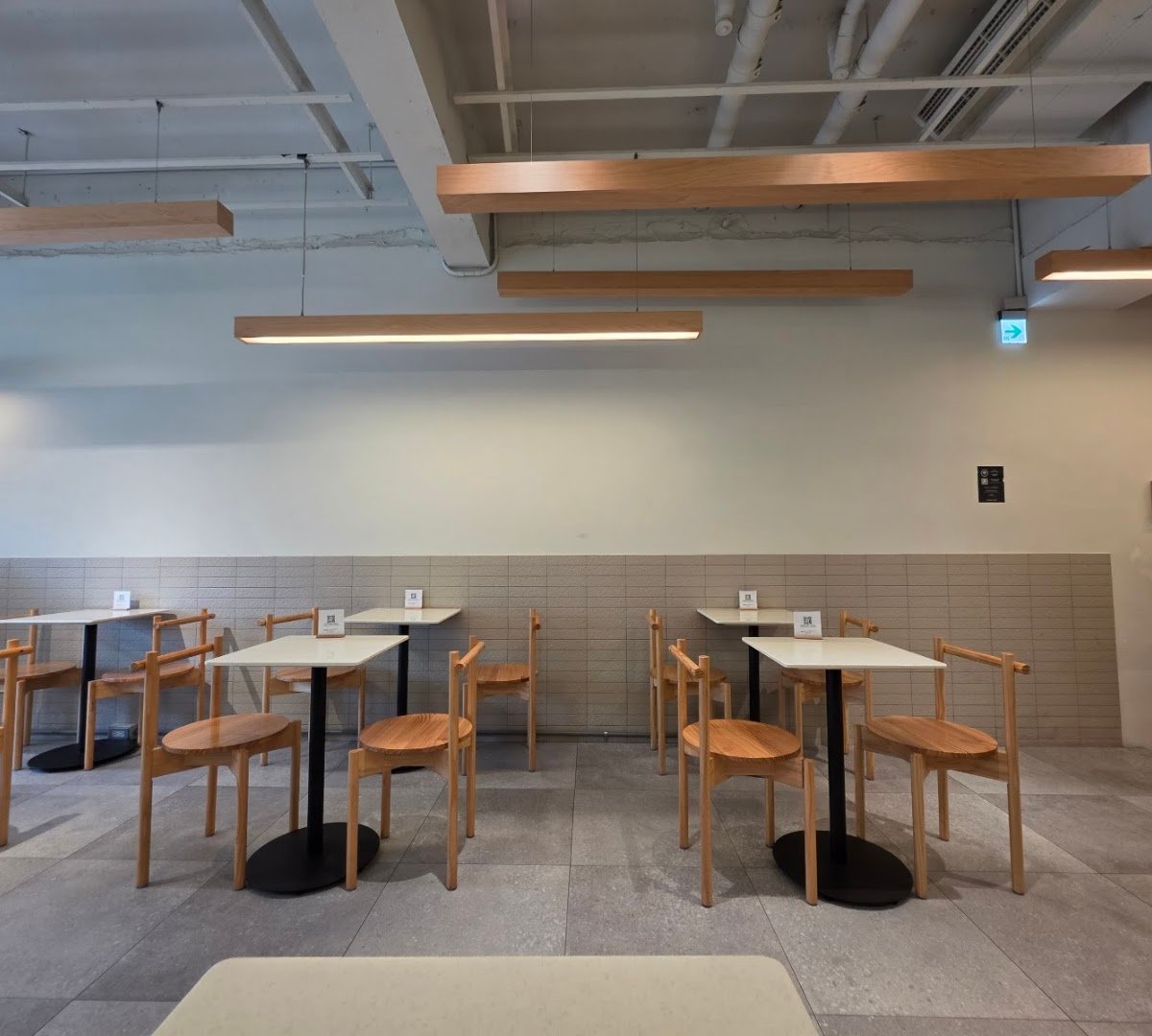Dreamers Coffee Roasters 南西店 | 全新開幕 | 酪梨早午餐x肉桂捲x新鮮咖啡専賣 specialty coffee shop in Taipei - photo 4