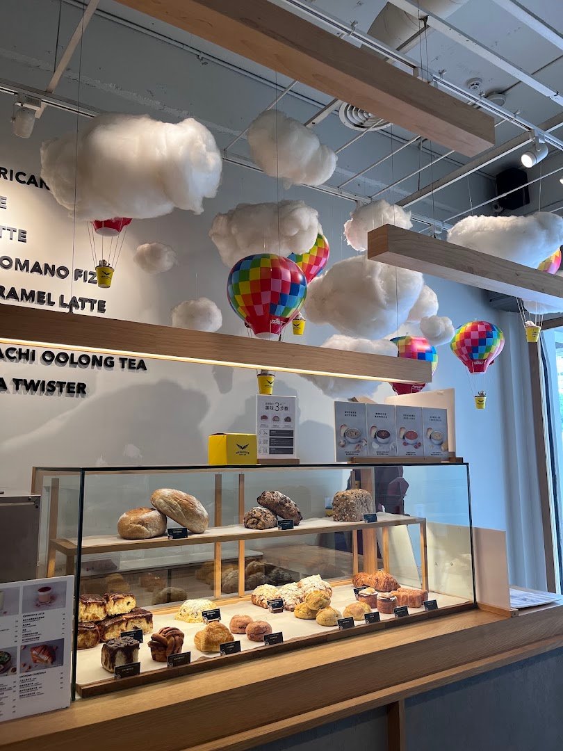 Dreamers Coffee Roasters 南西店 | 全新開幕 | 酪梨早午餐x肉桂捲x新鮮咖啡専賣 specialty coffee shop in Taipei - photo 9
