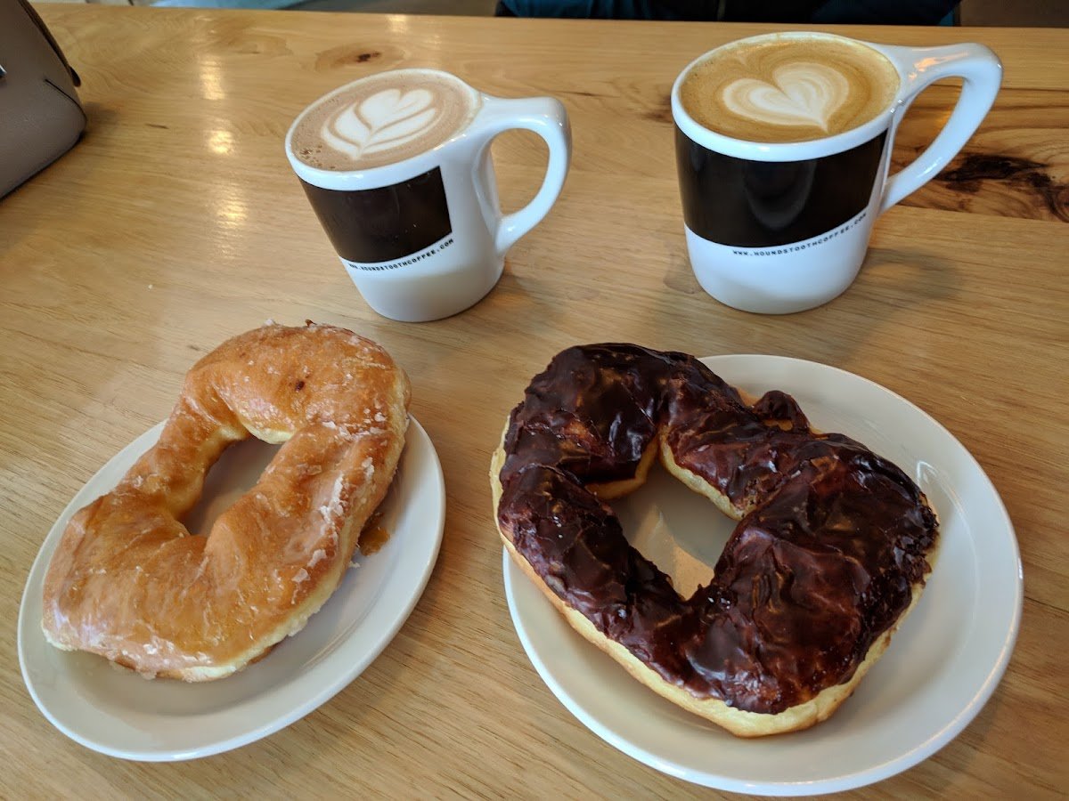 Houndstooth Coffee specialty coffee shop in Dallas - photo 3