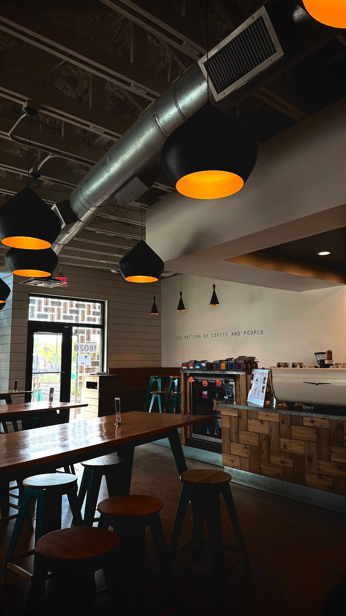 Houndstooth Coffee specialty coffee shop in Dallas - photo 9