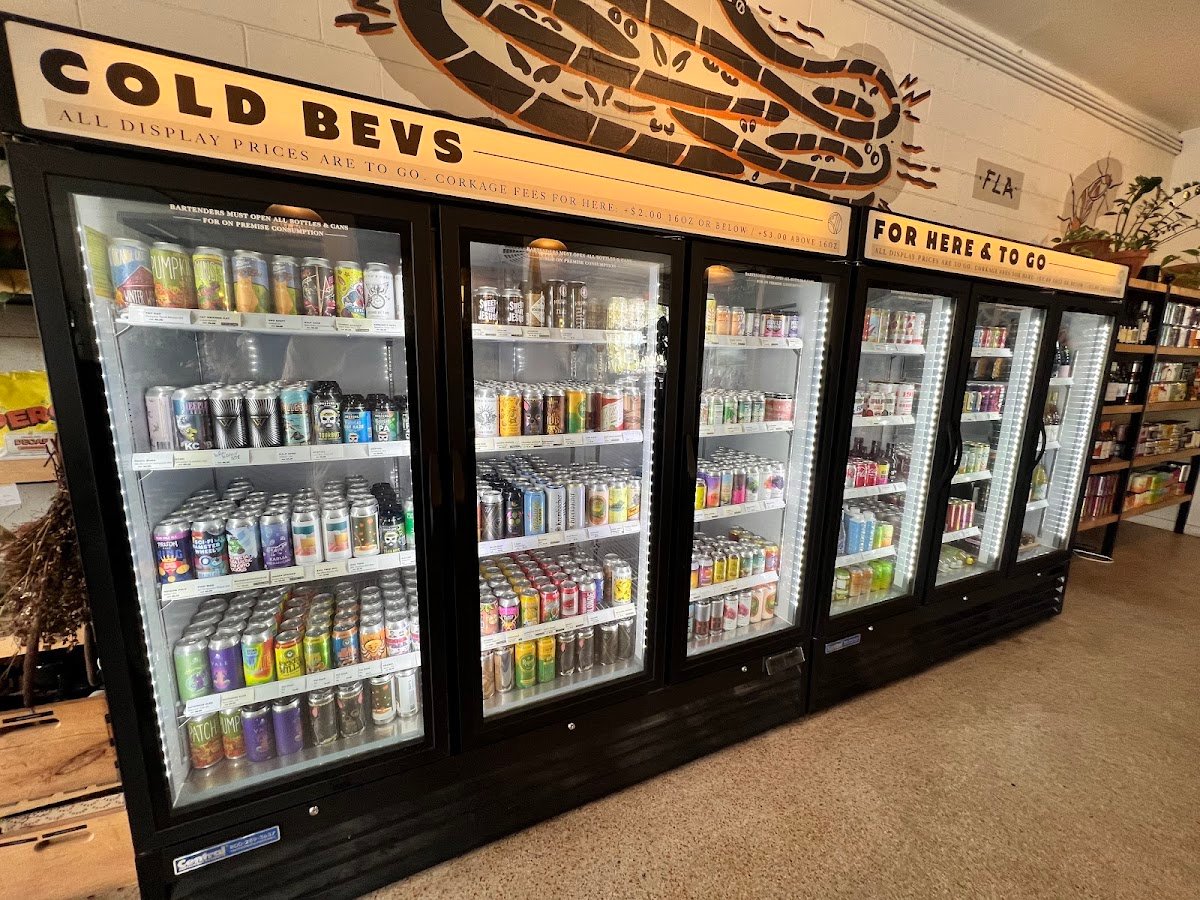 Easy Luck Coffee & Bodega specialty coffee shop in Orlando - photo 5