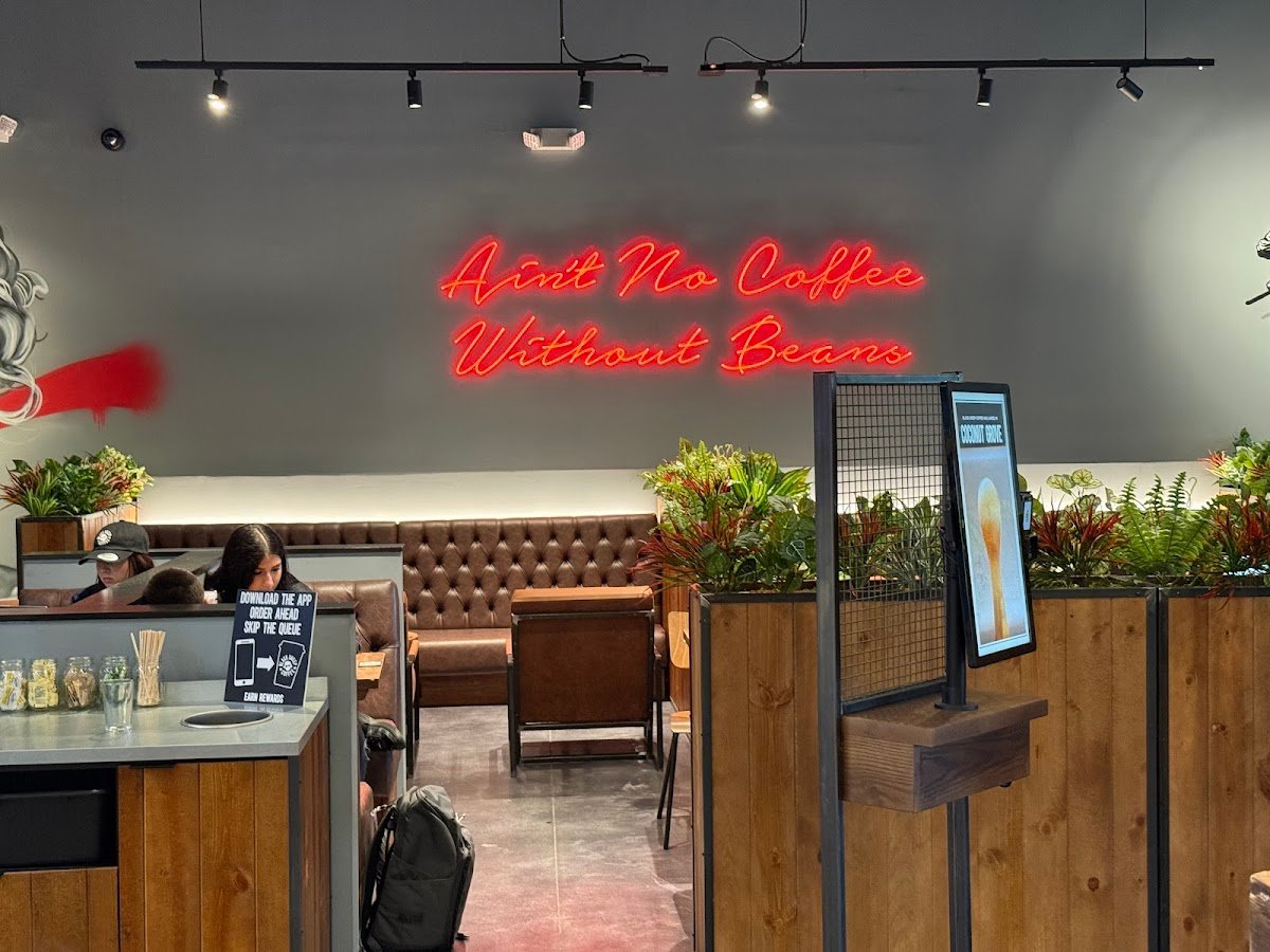 Black Sheep Coffee specialty coffee shop in Miami - photo 6