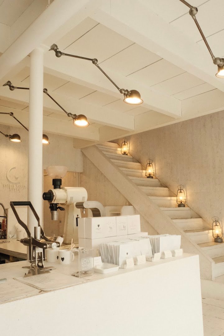 Walden Woods Kyoto specialty coffee shop in Kyoto - photo 6