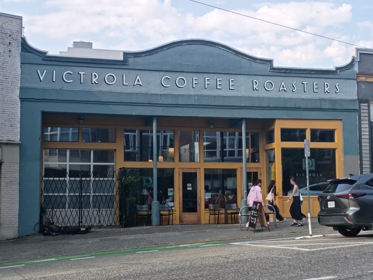 Victrola Coffee Roasters specialty coffee shop in Seattle - photo 4