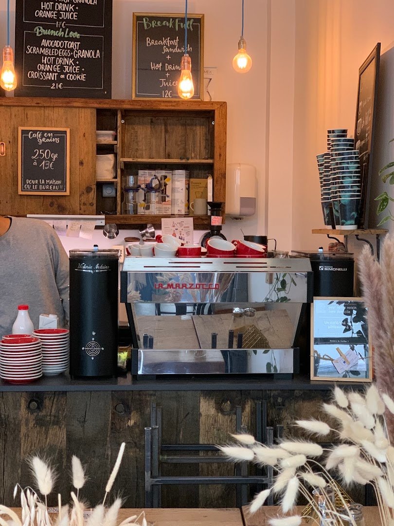 Matamata Coffee specialty coffee shop in Paris - photo 9