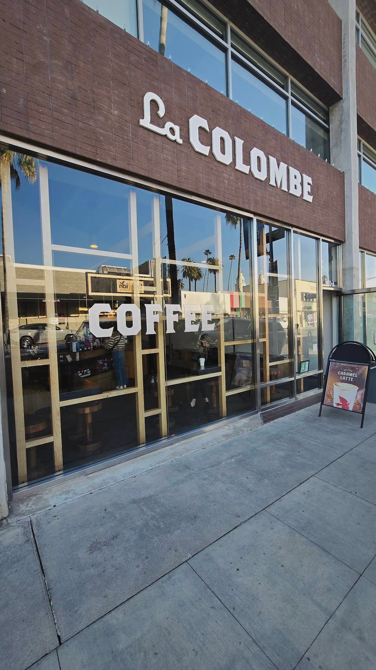 La Colombe Coffee Workshop specialty coffee shop in Los Angeles - photo 11
