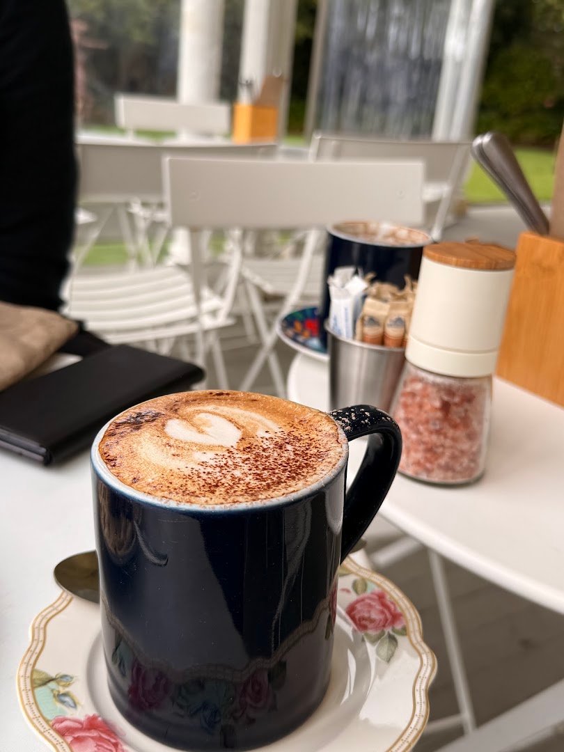 Coffee at Hill House Cafe, specialty coffee shop in Auckland