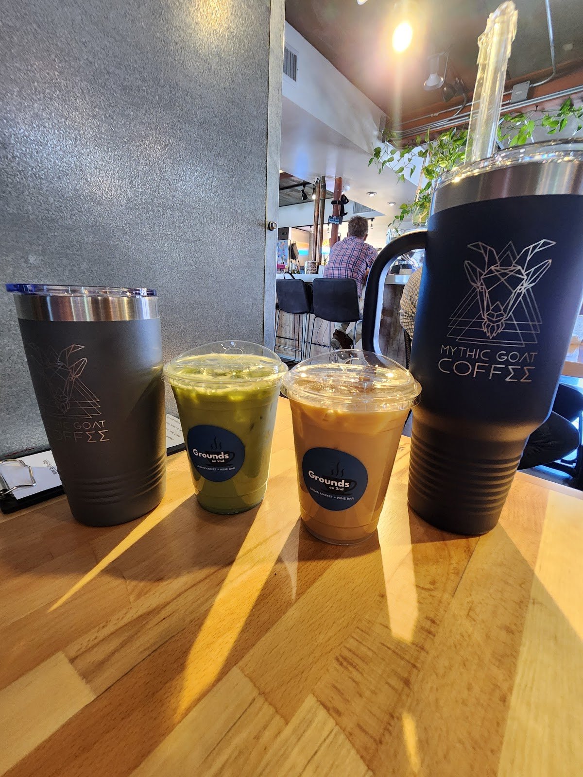 Grounds on 2nd specialty coffee shop in Phoenix - photo 4