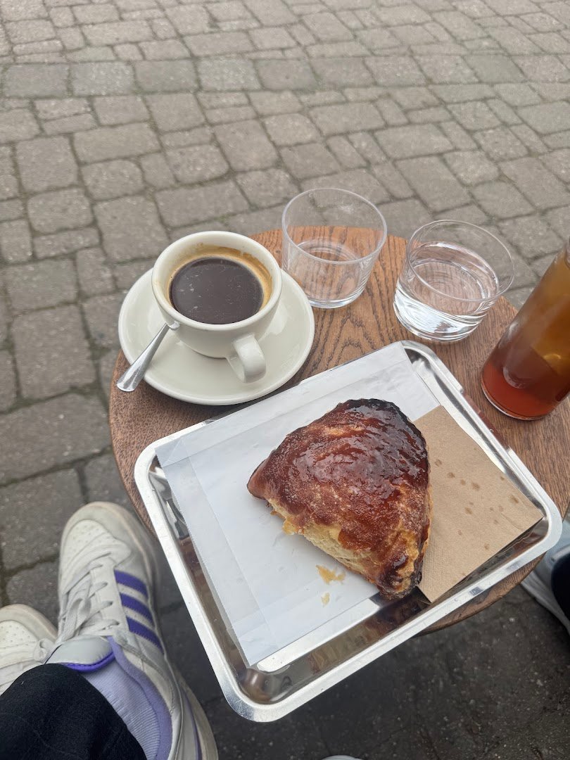 Bonanza Coffee Roasters specialty coffee shop in Berlin - photo 2