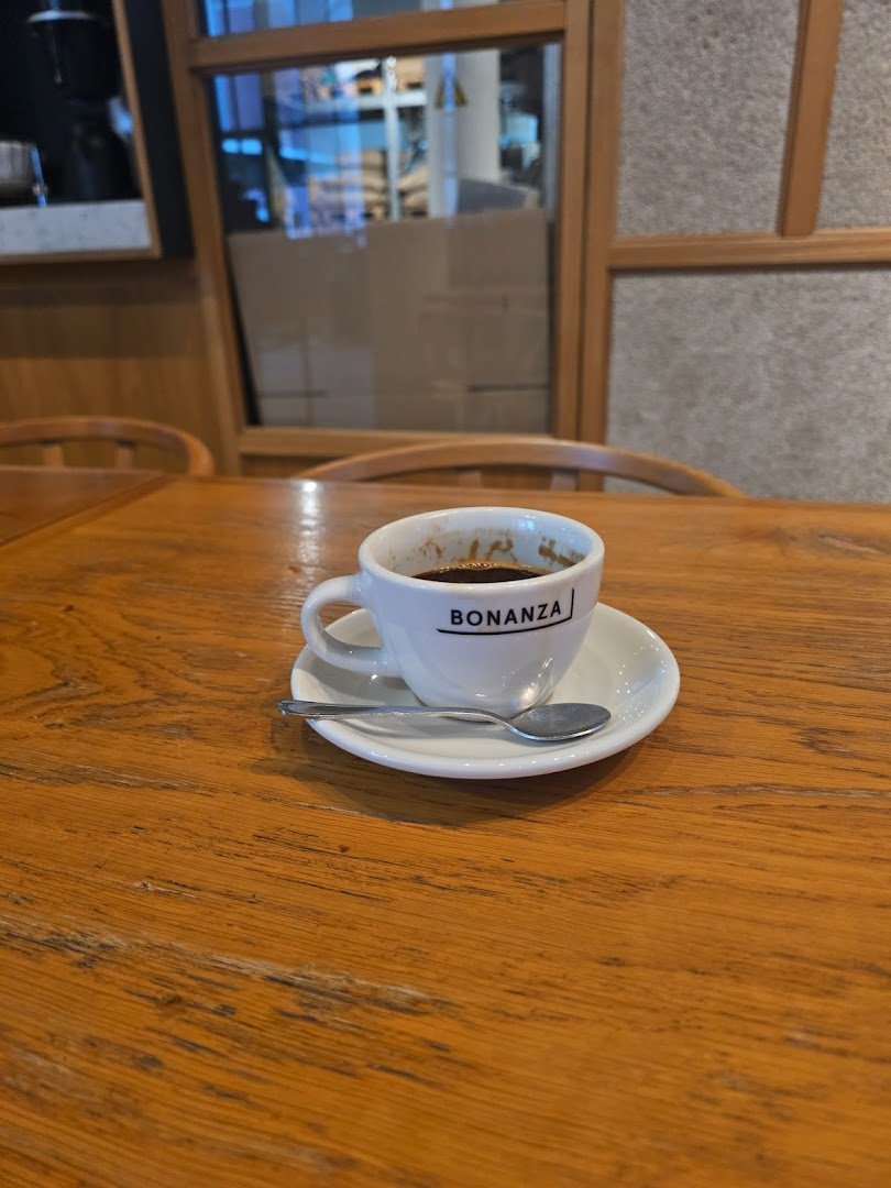 Bonanza Coffee Roasters specialty coffee shop in Berlin - photo 10