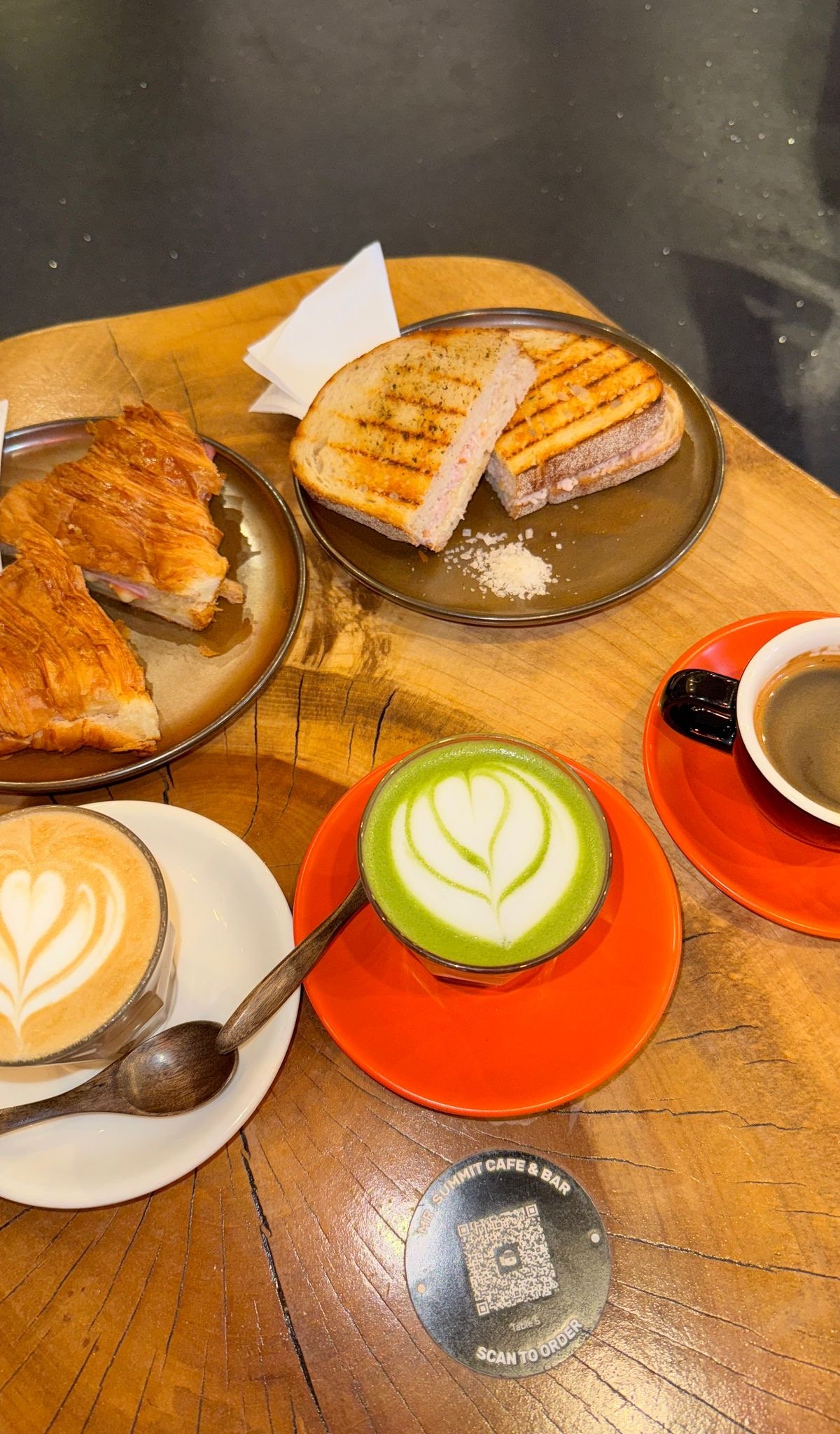 Mr. Summit Cafe specialty coffee shop in Melbourne - photo 11