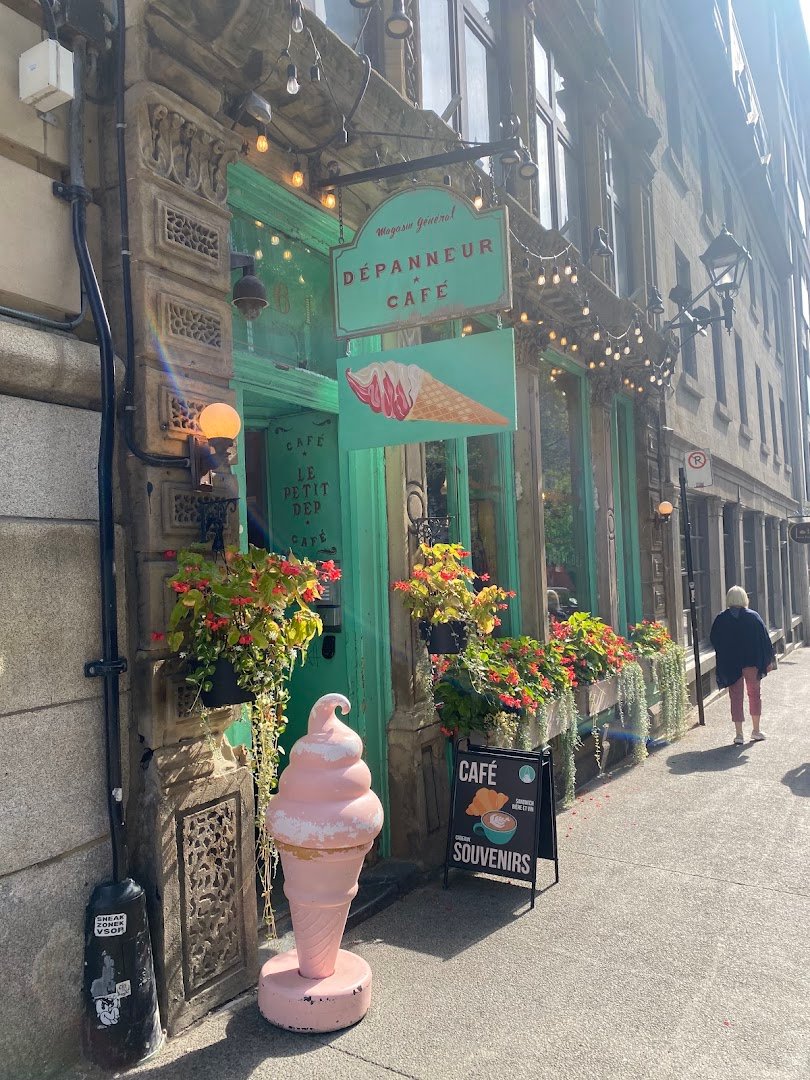 Storefront of Le Petit Dep, specialty coffee shop in Montreal