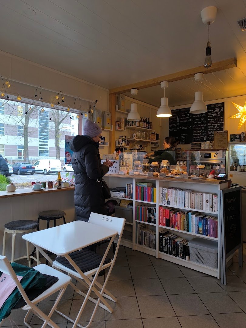 Interior of Kawowiec, specialty coffee shop in Warsaw