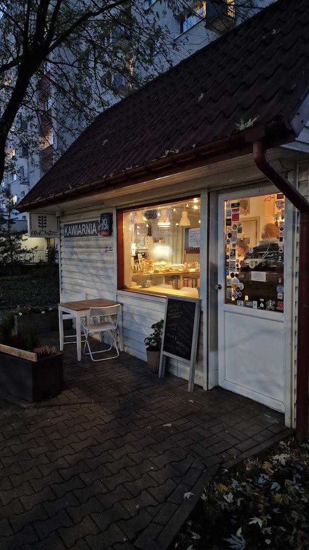 Storefront of Kawowiec, specialty coffee shop in Warsaw