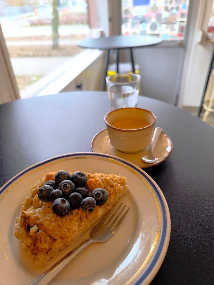Food at Kawowiec, specialty coffee shop in Warsaw