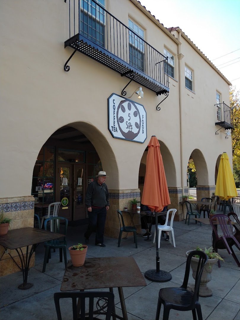 Storefront of 5 Sips Coffee & Tea, specialty coffee shop in Sacramento