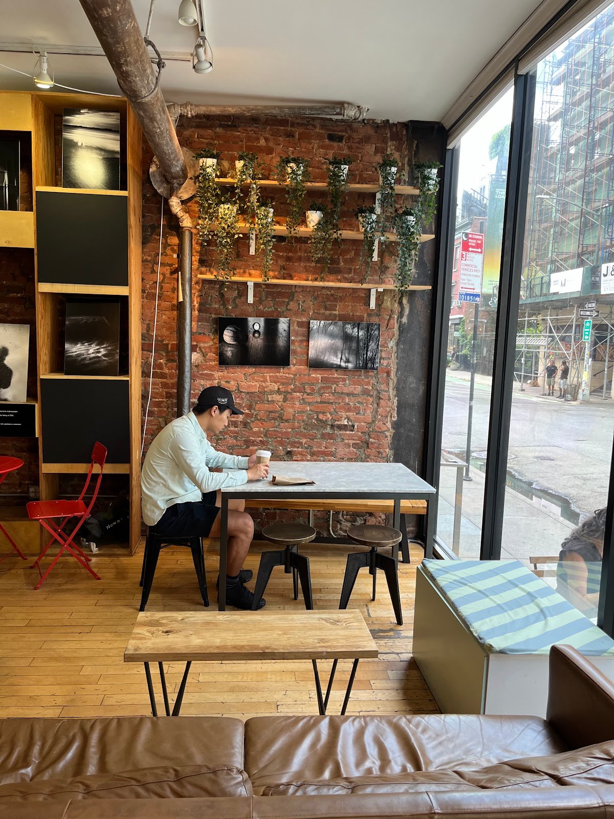 Now or Never Coffee specialty coffee shop in New York - photo 5