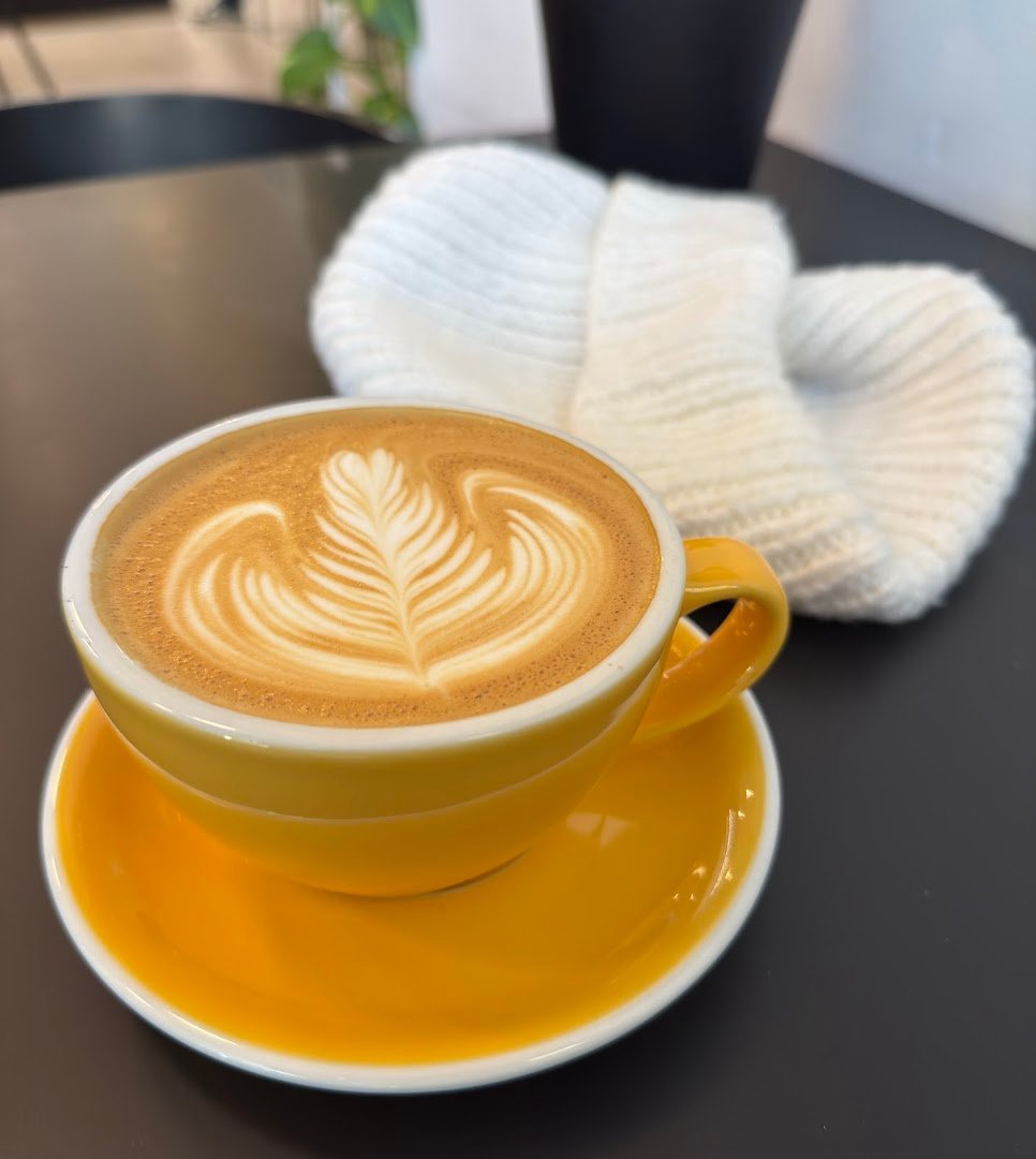Coffee at Kawiarnia Dobra Materia, specialty coffee shop in Warsaw