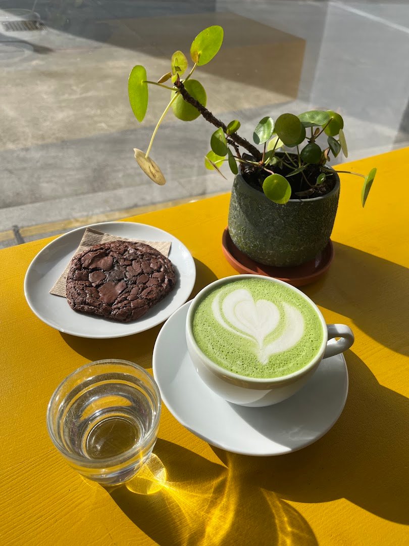 Coffee at Café Comet, specialty coffee shop in Vienna