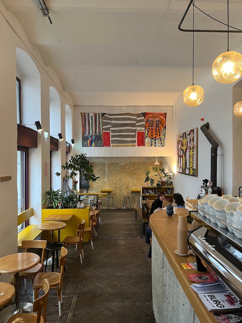 Interior of Café Comet, specialty coffee shop in Vienna