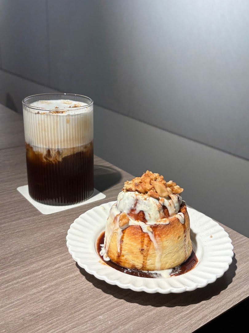 MIDDLE NAME coffee & space specialty coffee shop in Taipei - photo 4