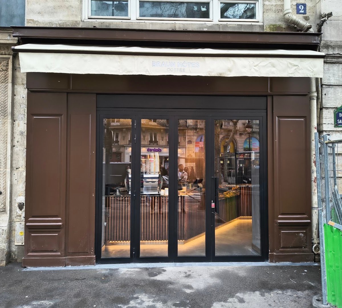 Braun Notes specialty coffee shop in Paris - photo 5