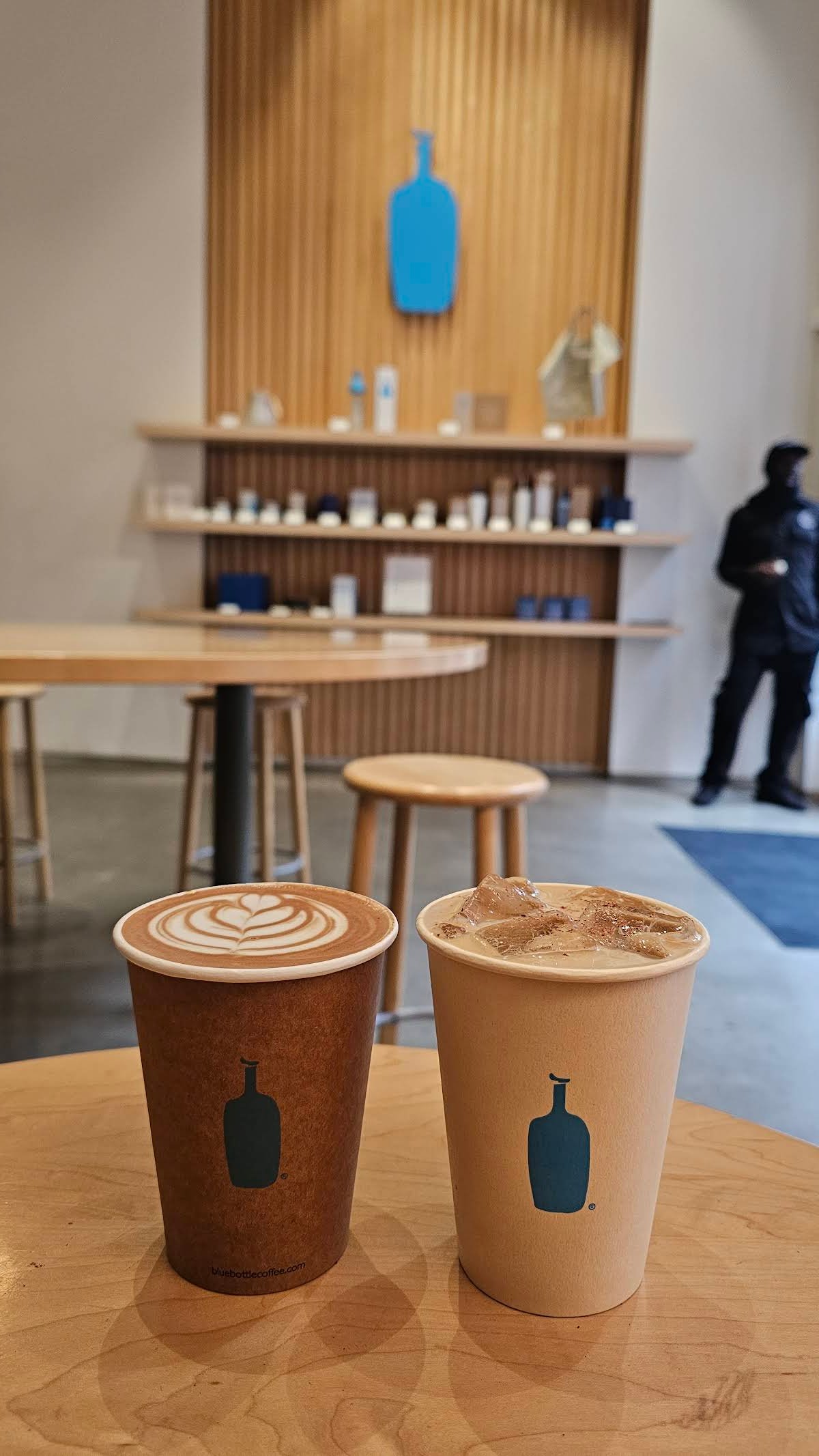 Blue Bottle Coffee specialty coffee shop in San Francisco - photo 3