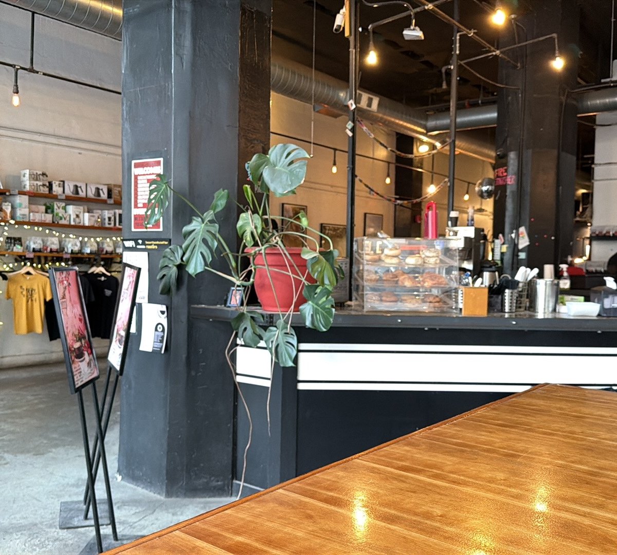 Dessert Oasis Coffee Roasters Detroit specialty coffee shop in Detroit - photo 6