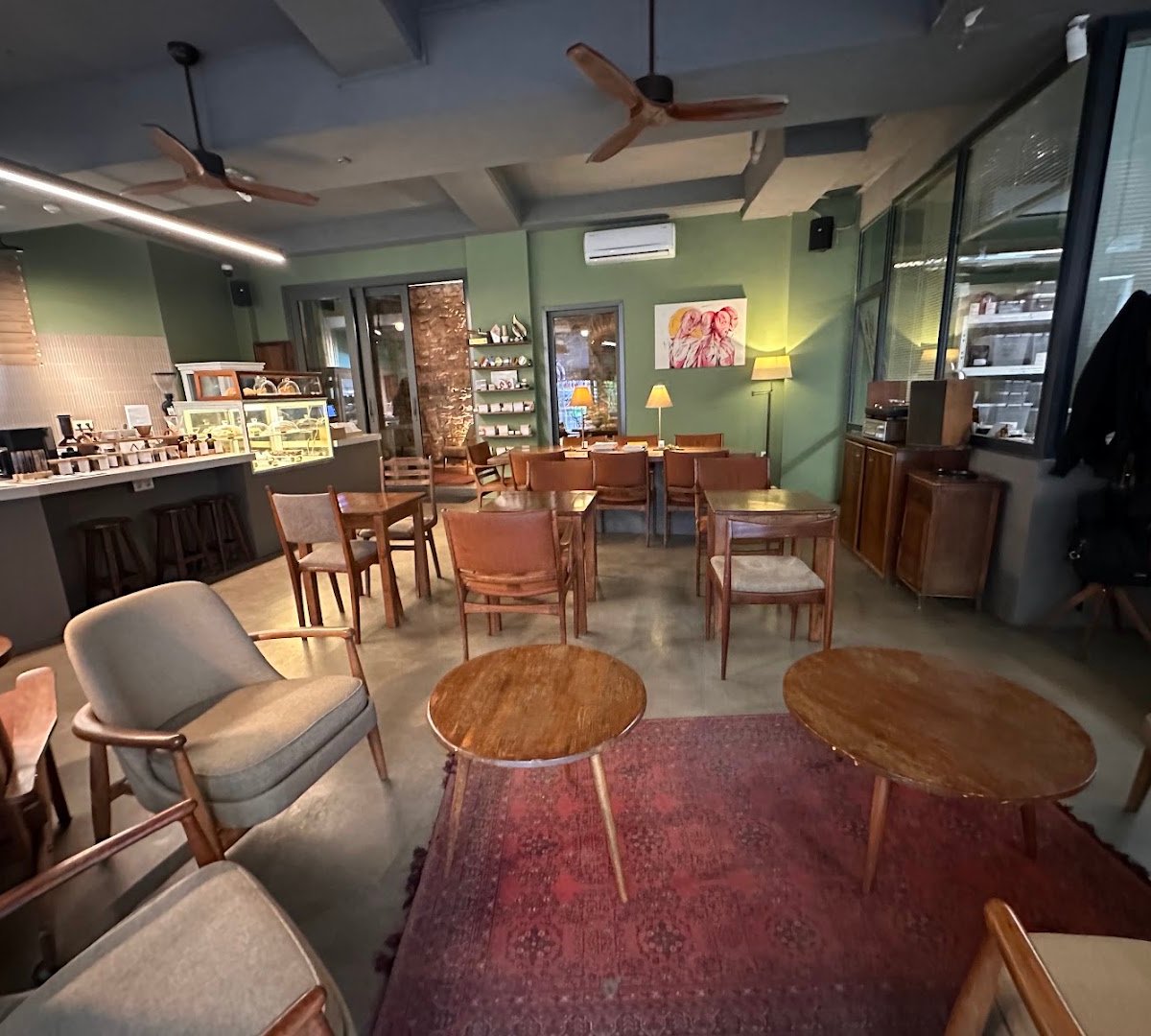 Parsa Coffee Roasters specialty coffee shop in Istanbul - photo 3