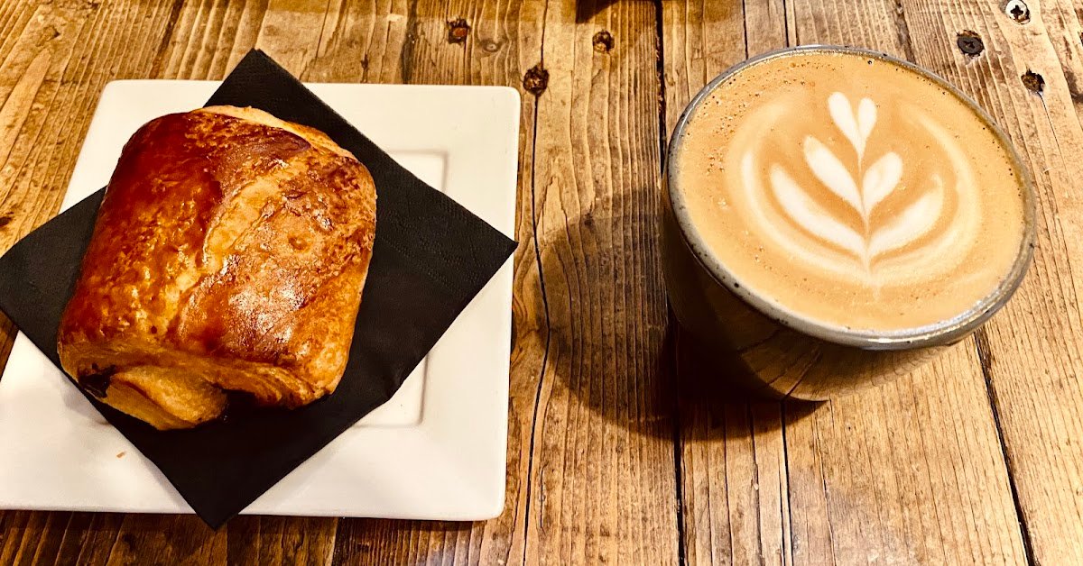 Koffie Academie specialty coffee shop in Amsterdam - photo 2