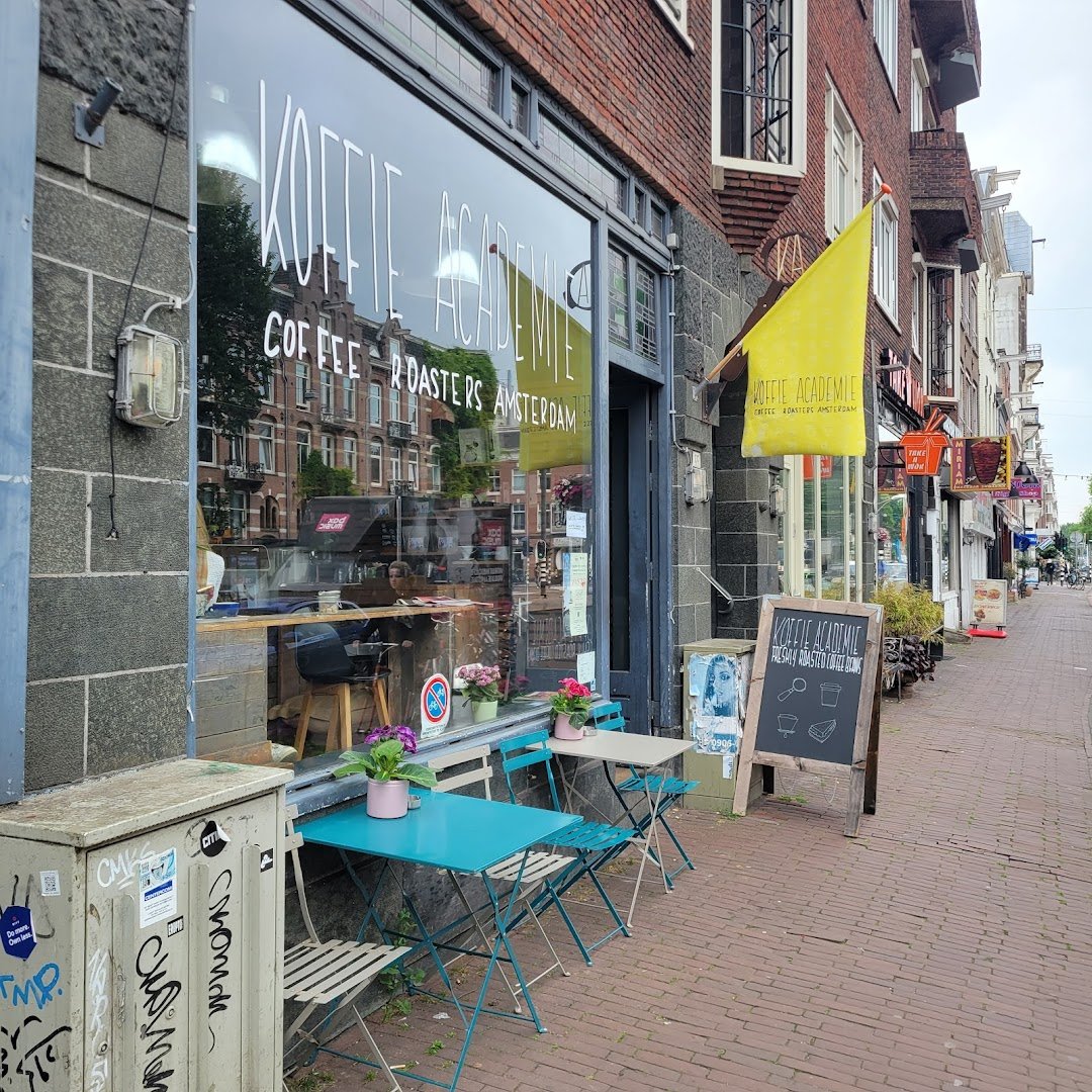 Koffie Academie specialty coffee shop in Amsterdam - photo 9