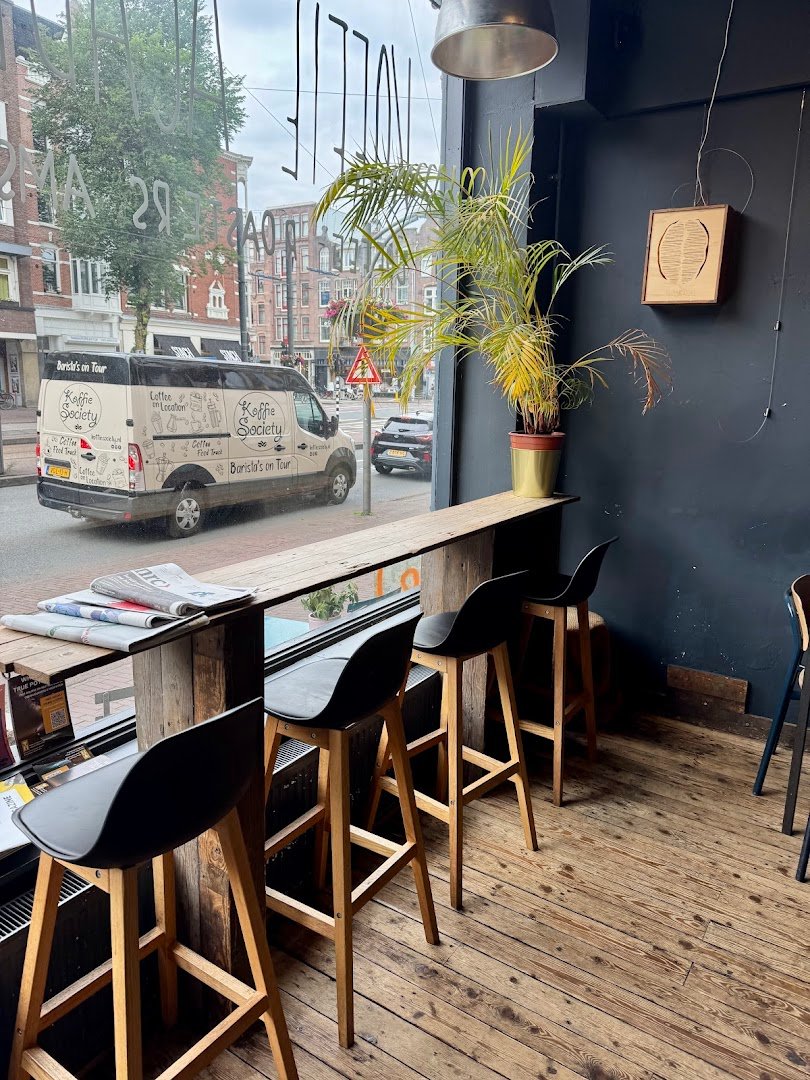 Koffie Academie specialty coffee shop in Amsterdam - photo 10